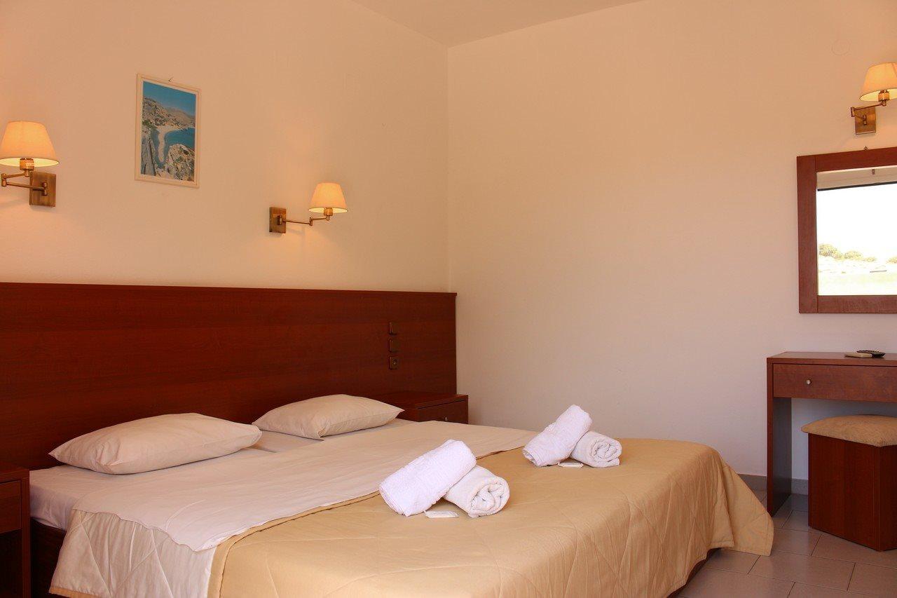 Calypso Hotel Матала Екстер'єр фото