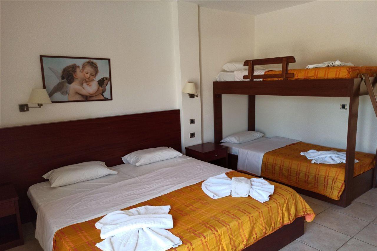 Calypso Hotel Матала Екстер'єр фото