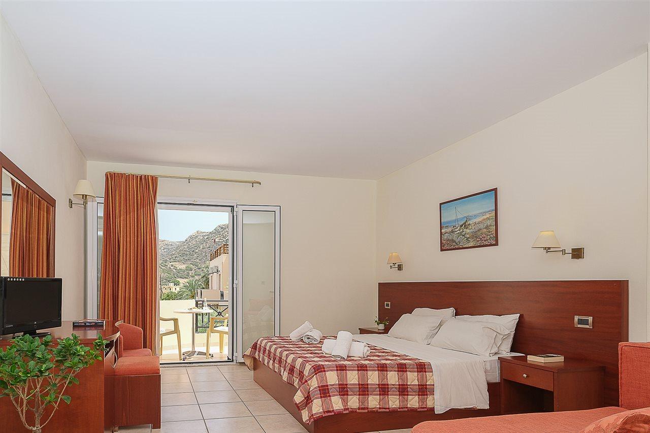 Calypso Hotel Матала Екстер'єр фото